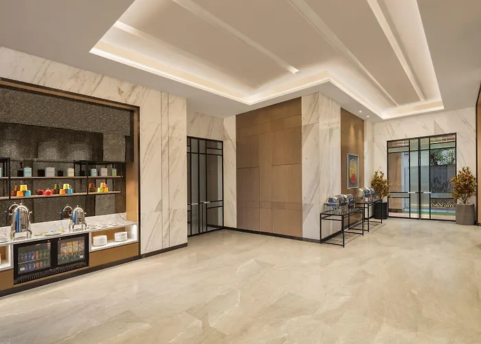 Fairfield By Marriott Mumbai International Airport Hotel